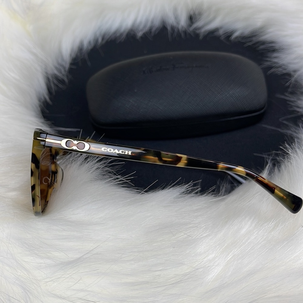 Coach HC8117F L588 Blakely Sunglasses 509313 Vintage Tortoise 55-16-135 - Picture 8 of 11